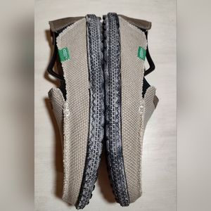 Classic Canvas Slip On shoes